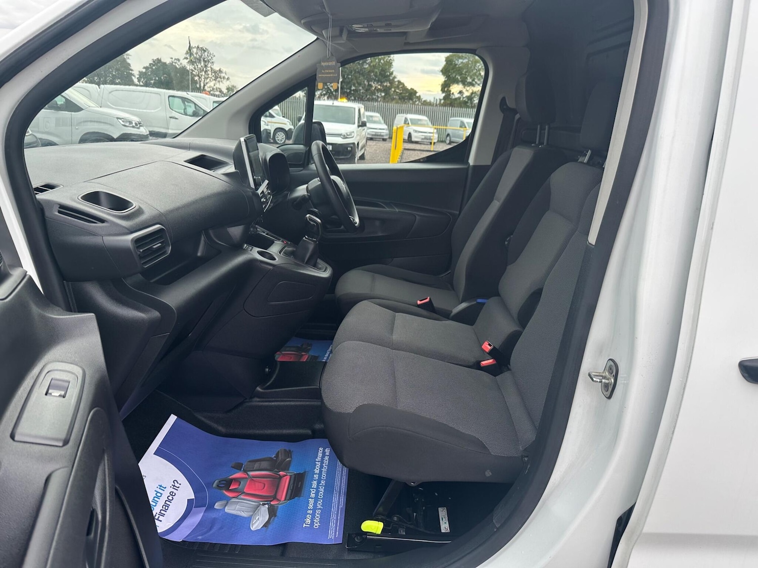 Used Citroen Berlingo 2021 for sale - 76122656: Photo 15