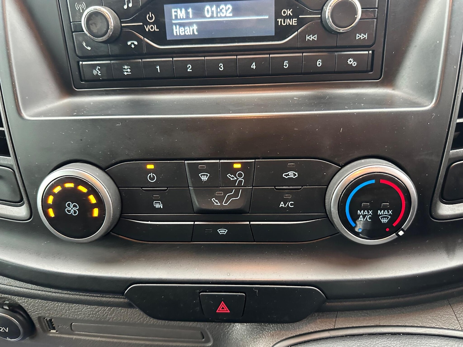 Used Ford Transit Custom 2018 for sale - 77214897: Photo 24