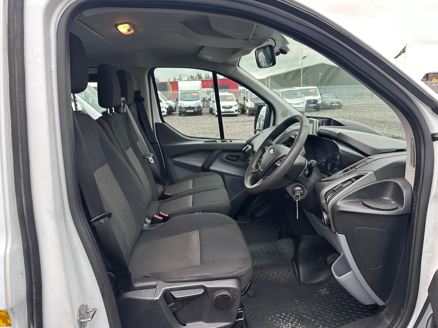 Used Ford Transit Custom 2018 for sale - 77647101: Photo 12