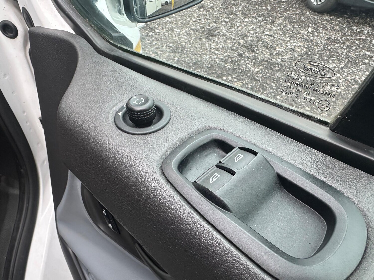 Used Ford Transit Custom 2018 for sale - 77647101: Photo 28