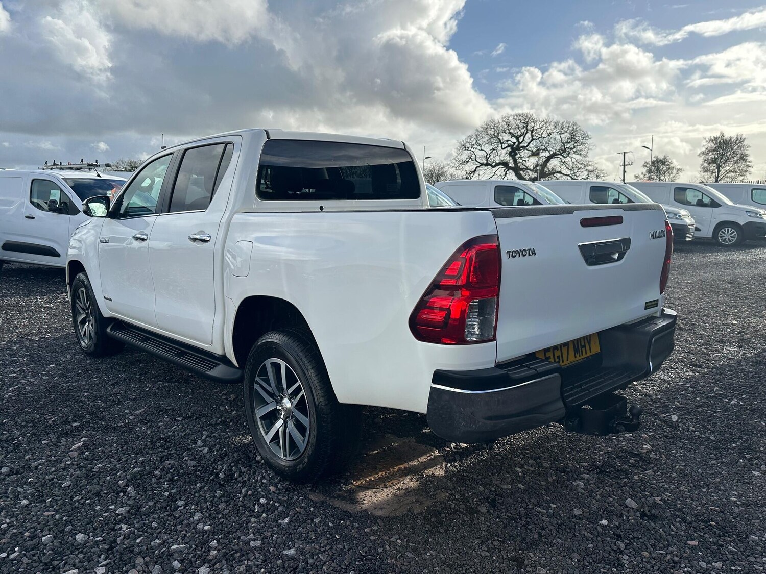 Used Toyota Hilux 2017 for sale - 77468168: Photo 7