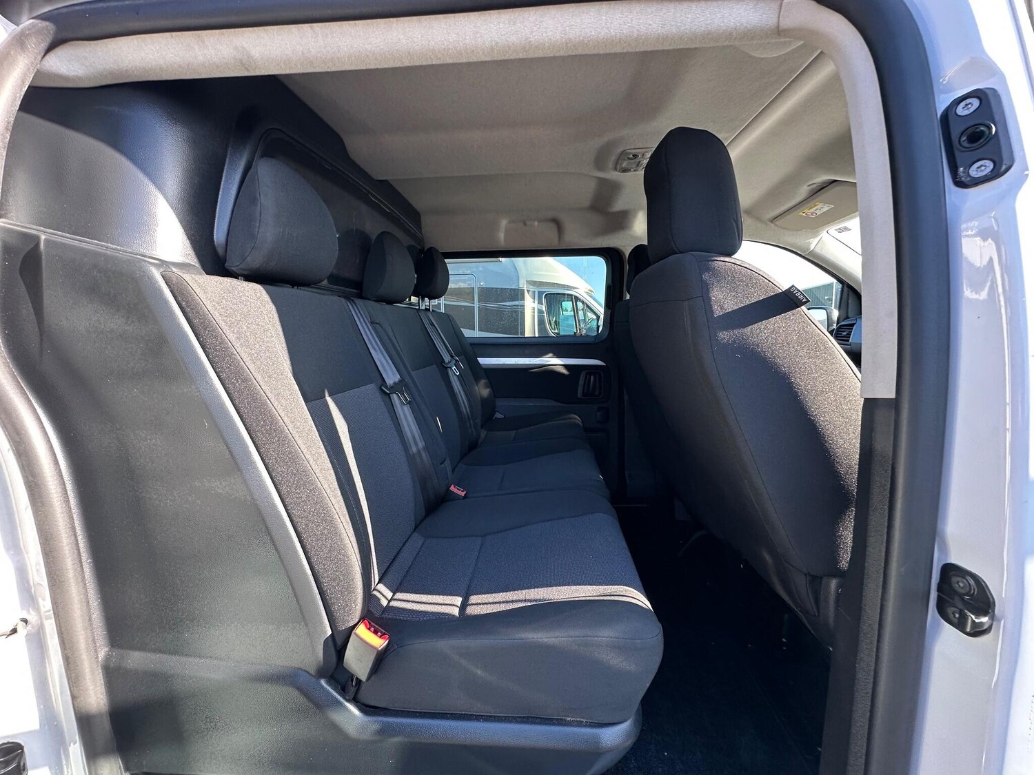 Used Peugeot Expert 2023 for sale - 77892724: Photo 18