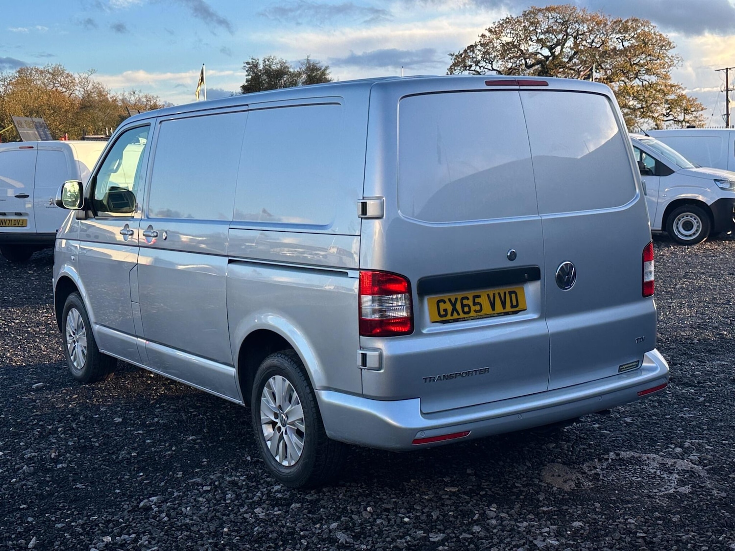 Used Volkswagen Transporter 2015 for sale - 76538196: Photo 6