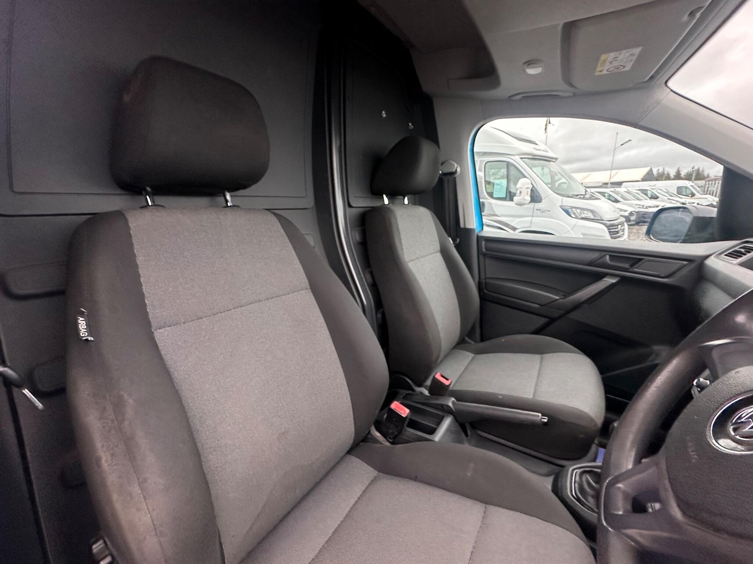 Used Volkswagen Caddy Maxi 2016 for sale - 77853939: Photo 15