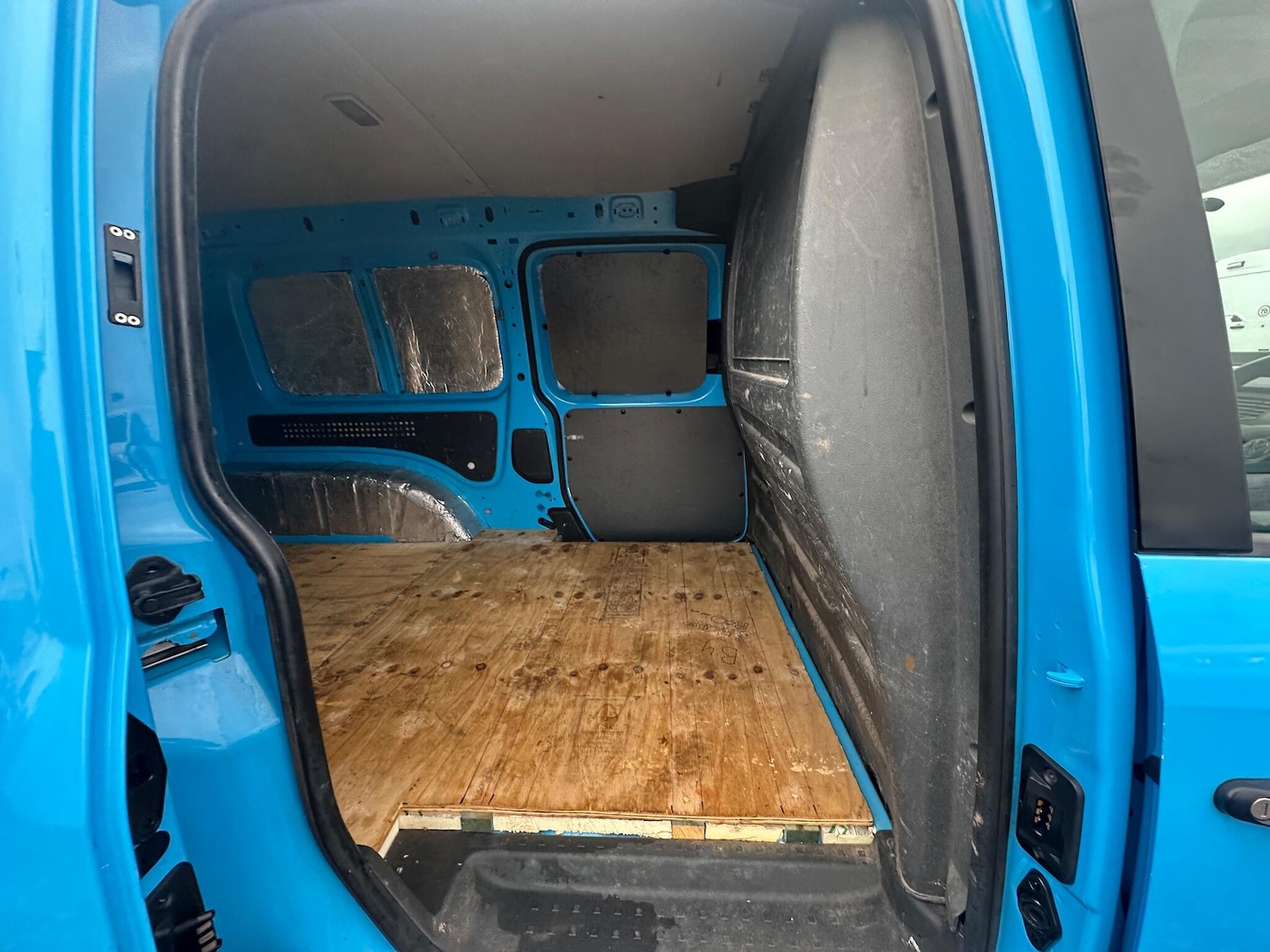 Used Volkswagen Caddy Maxi 2016 for sale - 77853939: Photo 16