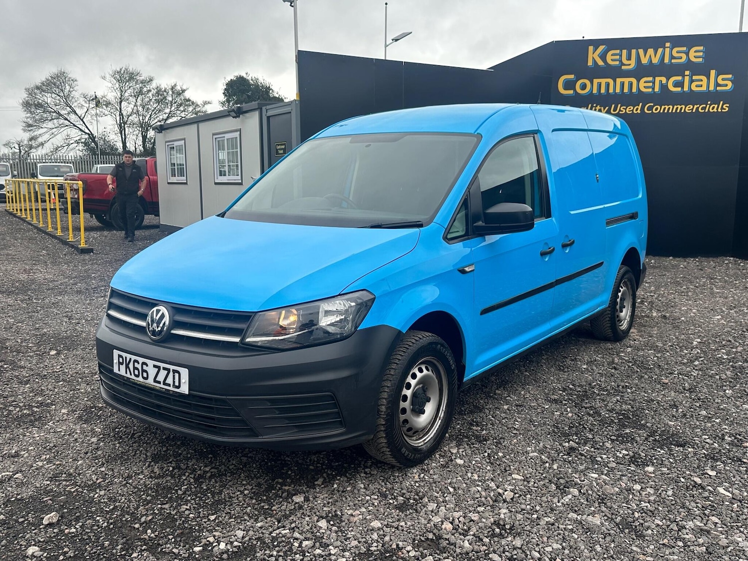 Used Volkswagen Caddy Maxi 2016 for sale - 77853939: Photo 5