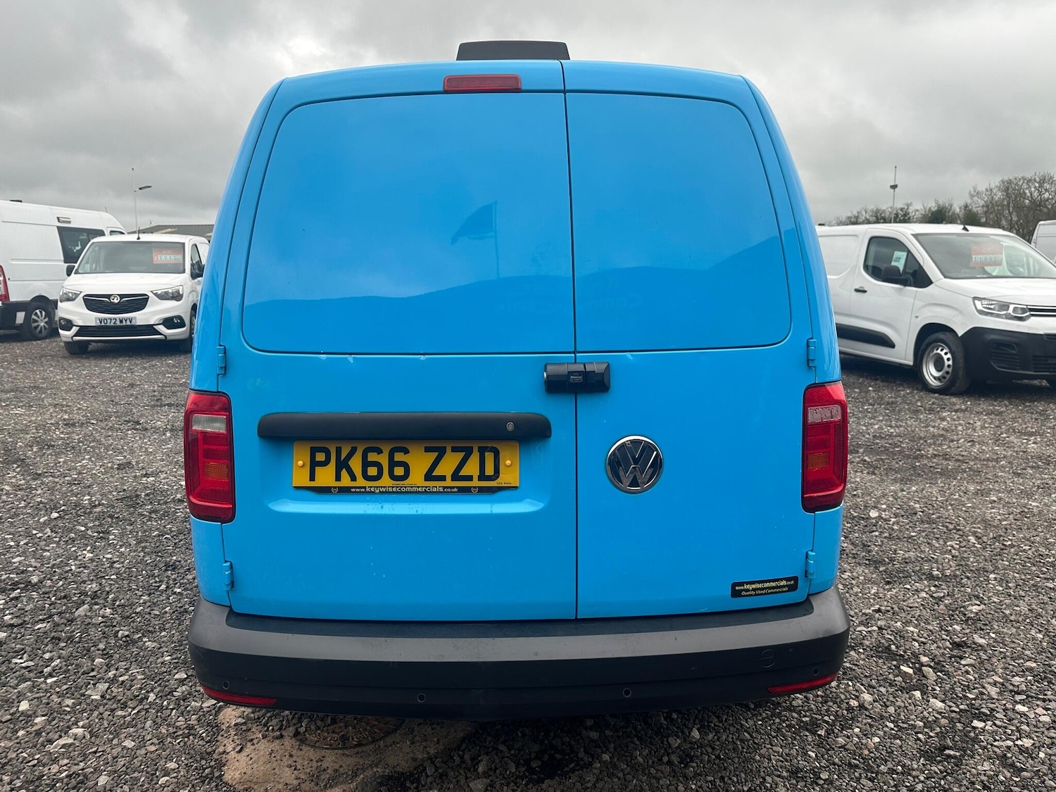 Used Volkswagen Caddy Maxi 2016 for sale - 77853939: Photo 8