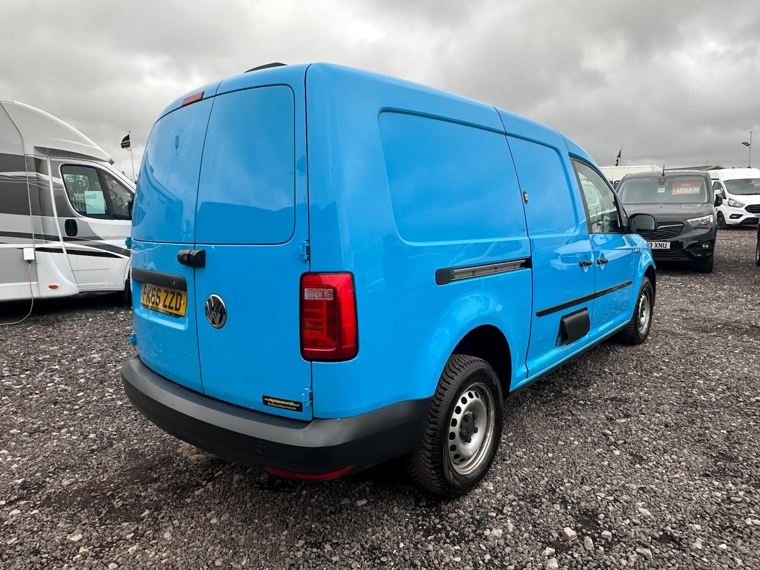 Used Volkswagen Caddy Maxi 2016 for sale - 77853939: Photo 9