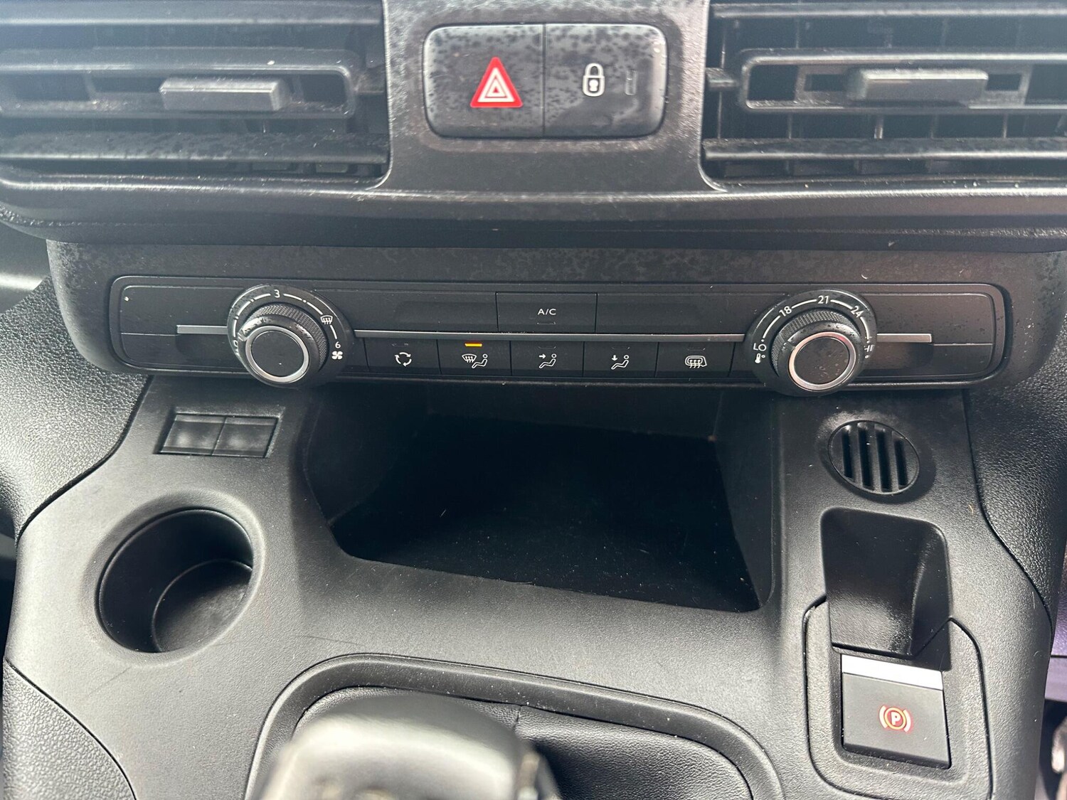 Used Peugeot Partner 2021 for sale - 76270168: Photo 20