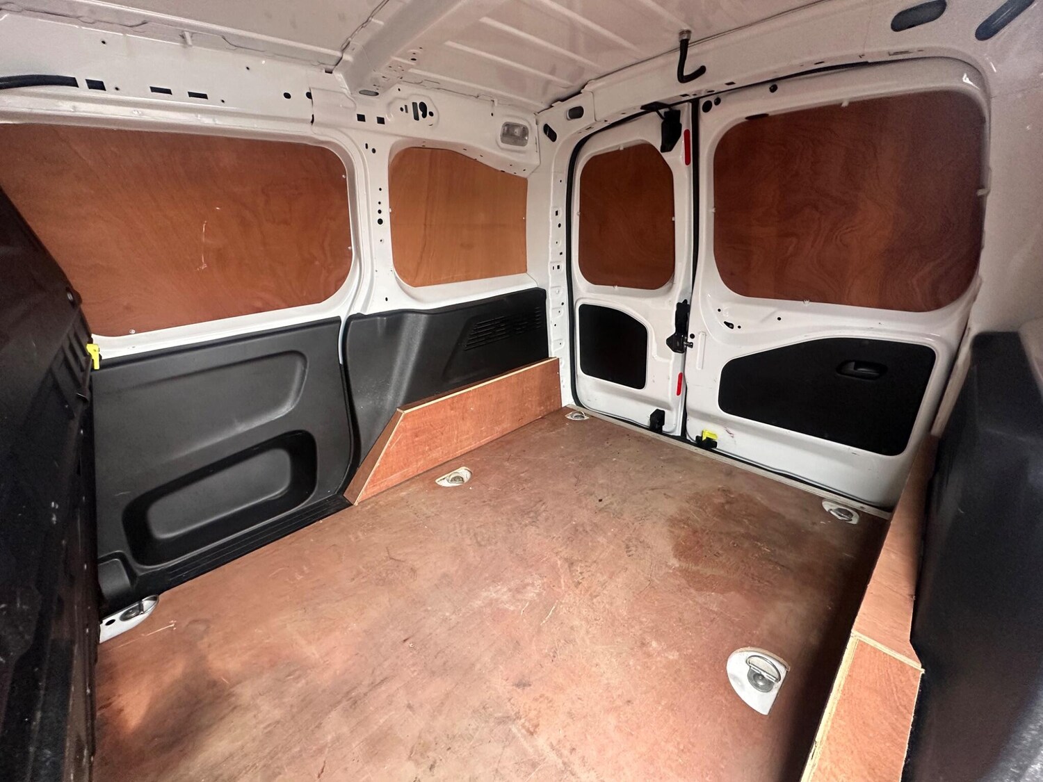 Used Peugeot Partner 2021 for sale - 76270168: Photo 24