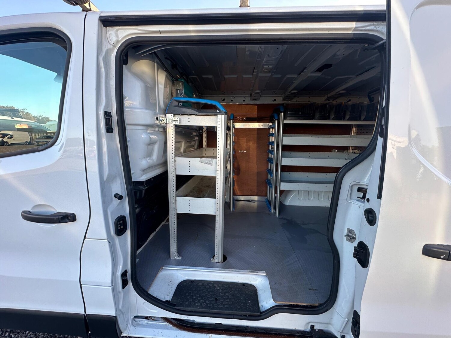 Used Vauxhall Vivaro 2019 for sale - 76306947: Photo 18