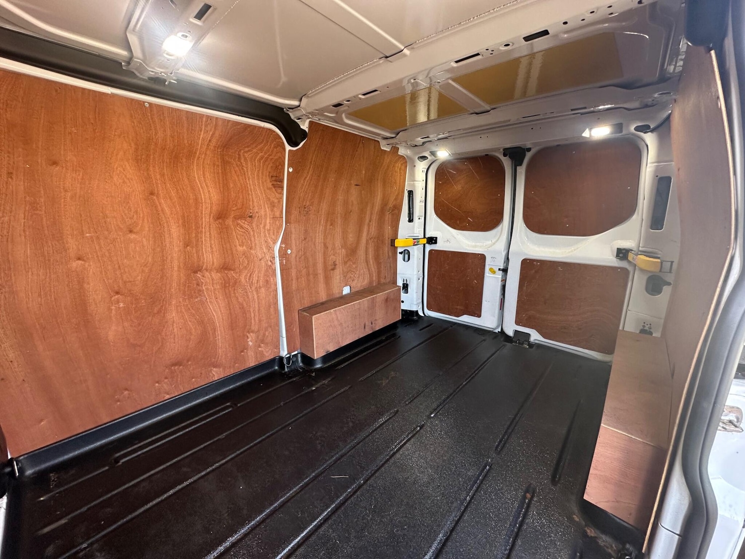 Used Ford Transit Custom 2022 for sale - 76990221: Photo 30