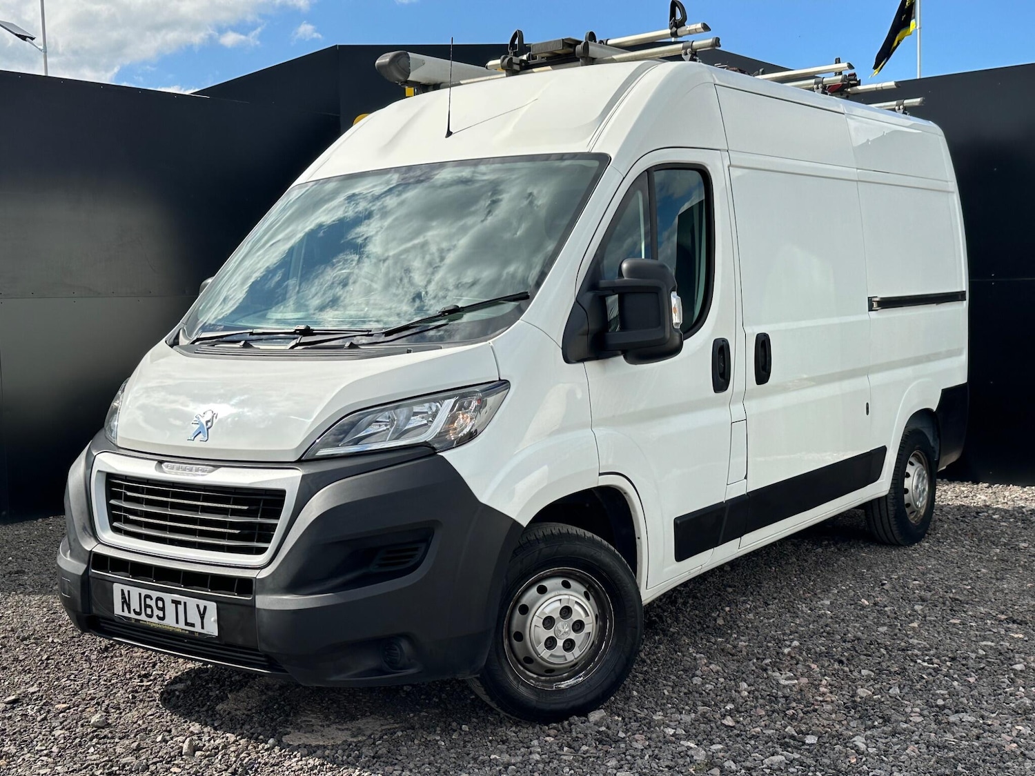 Vehicle 3
