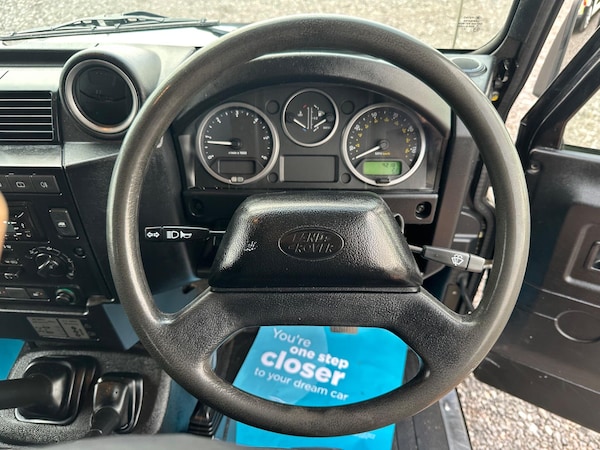 Used Land Rover Defender 90 2013 for sale - 76269966: Photo 21