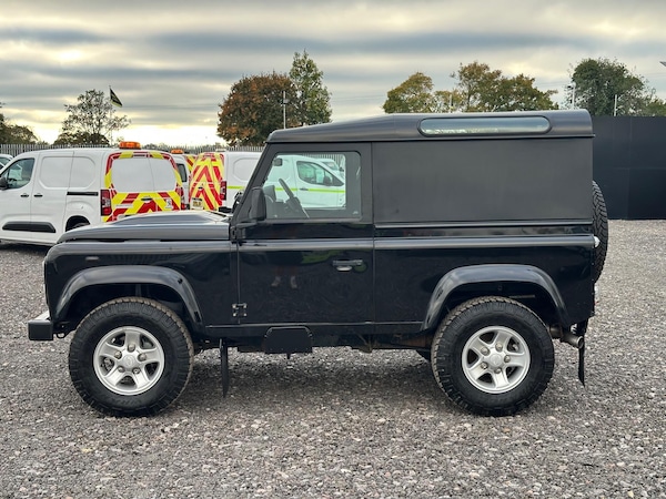 Used Land Rover Defender 90 2013 for sale - 76269966: Photo 5