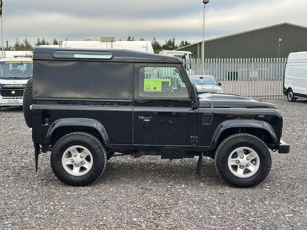 Used Land Rover Defender 90 2013 for sale - 76269966: Photo 9