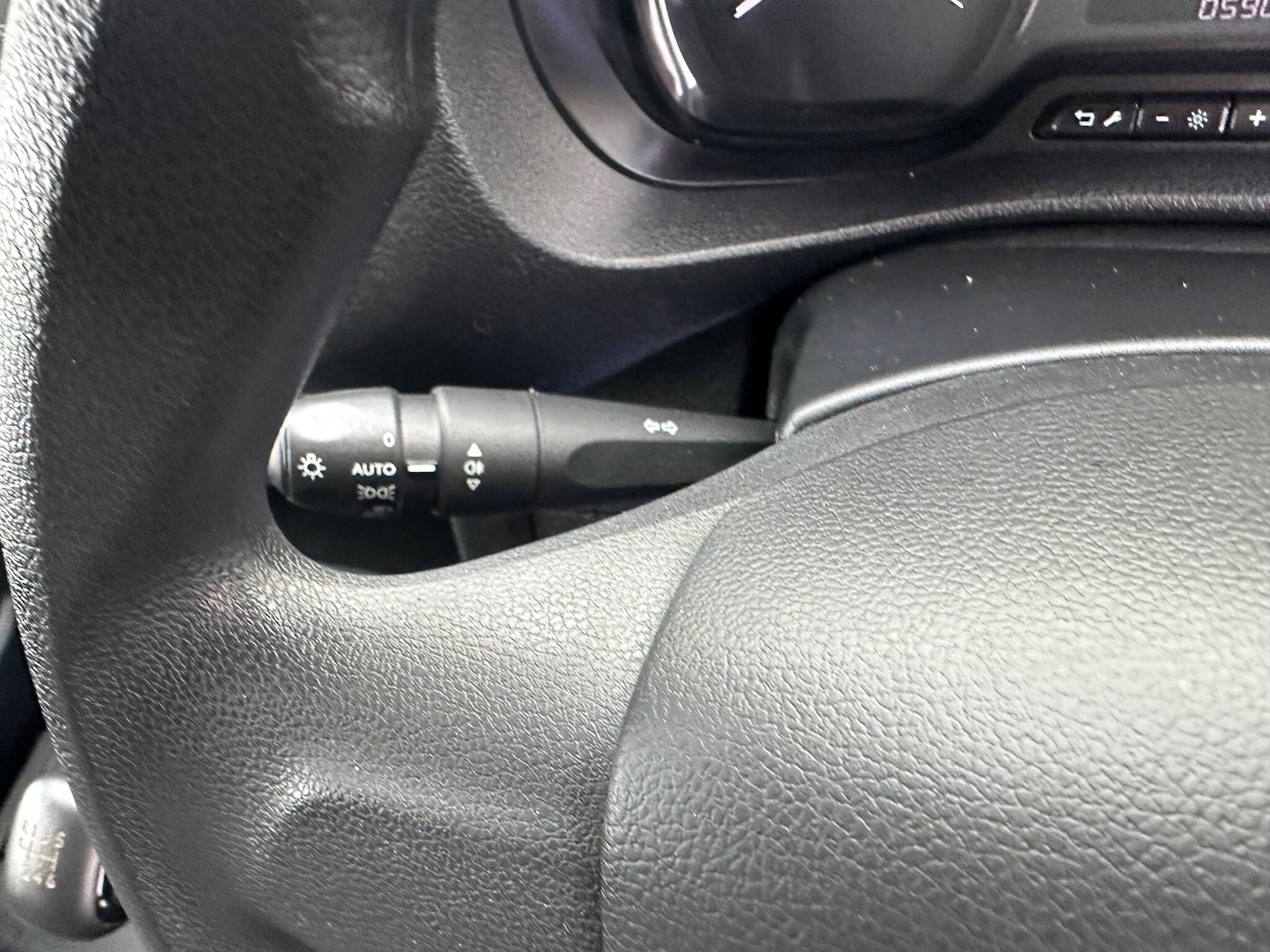 Used Toyota ProAce 2023 for sale - 77549765: Photo 27