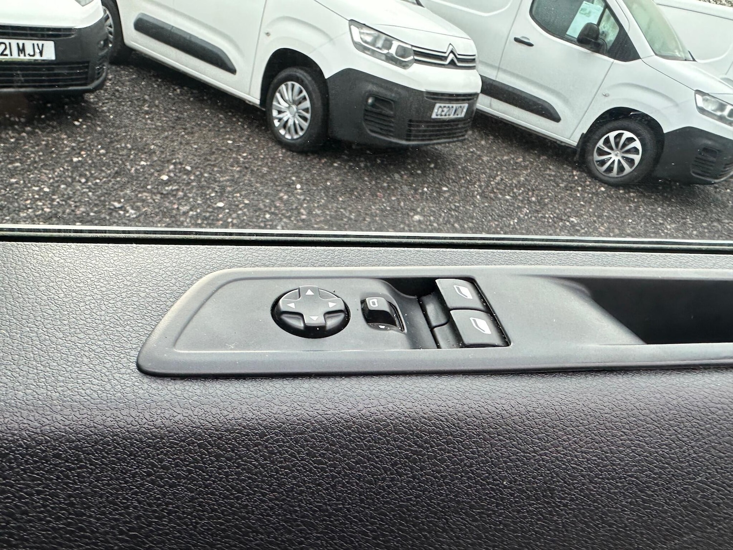 Used Toyota ProAce 2023 for sale - 77549765: Photo 30