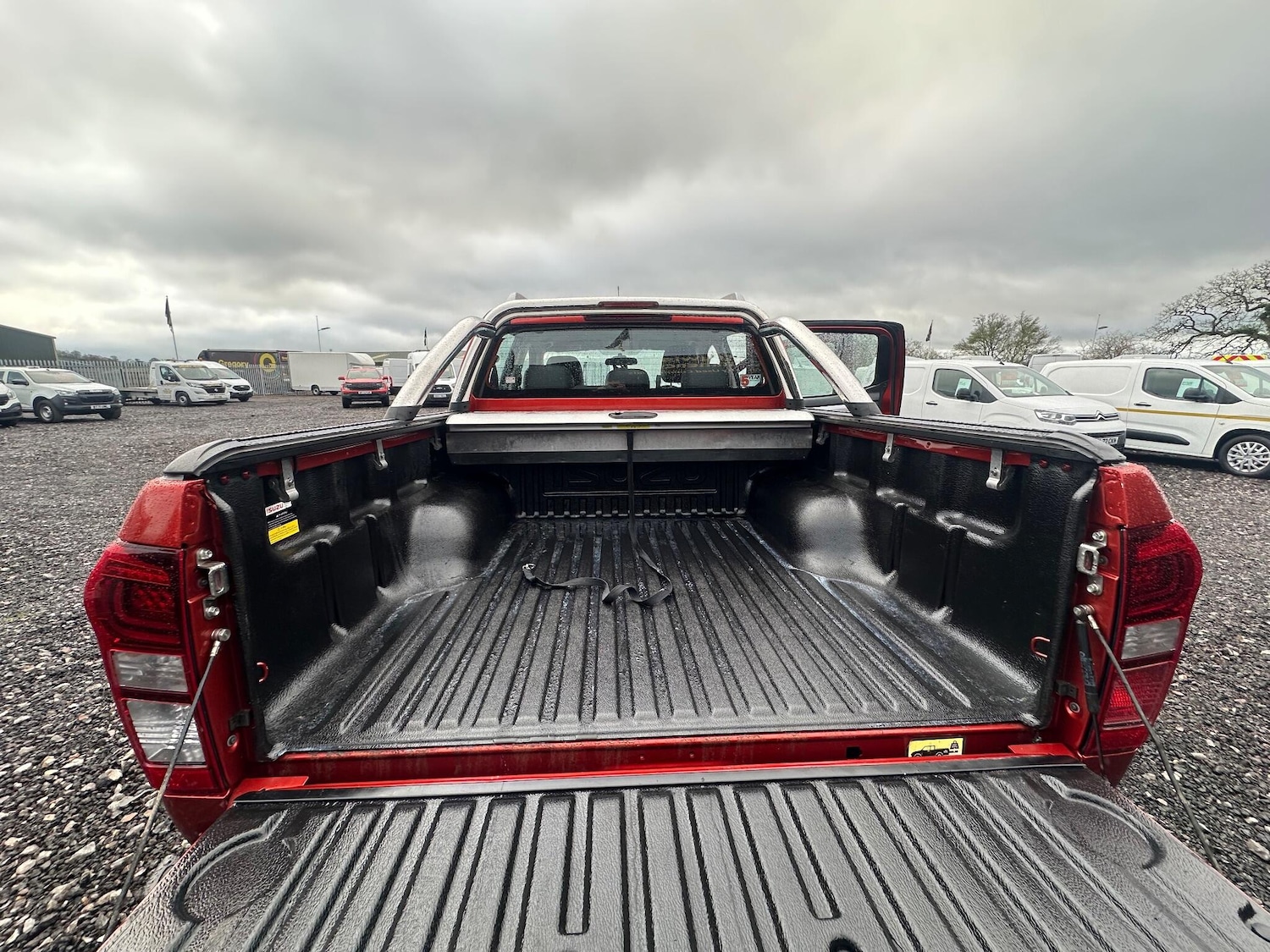 Used Isuzu D-Max 2017 for sale - 77683366: Photo 29