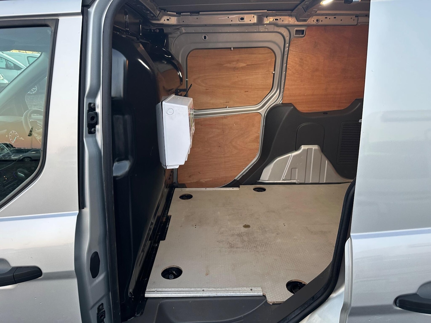 Used Ford Transit Connect 2020 for sale - 76994487: Photo 16