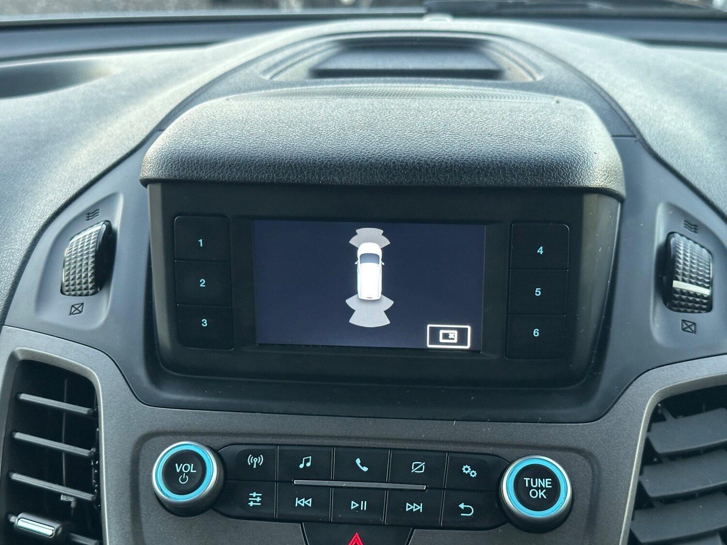 Used Ford Transit Connect 2020 for sale - 76994487: Photo 21