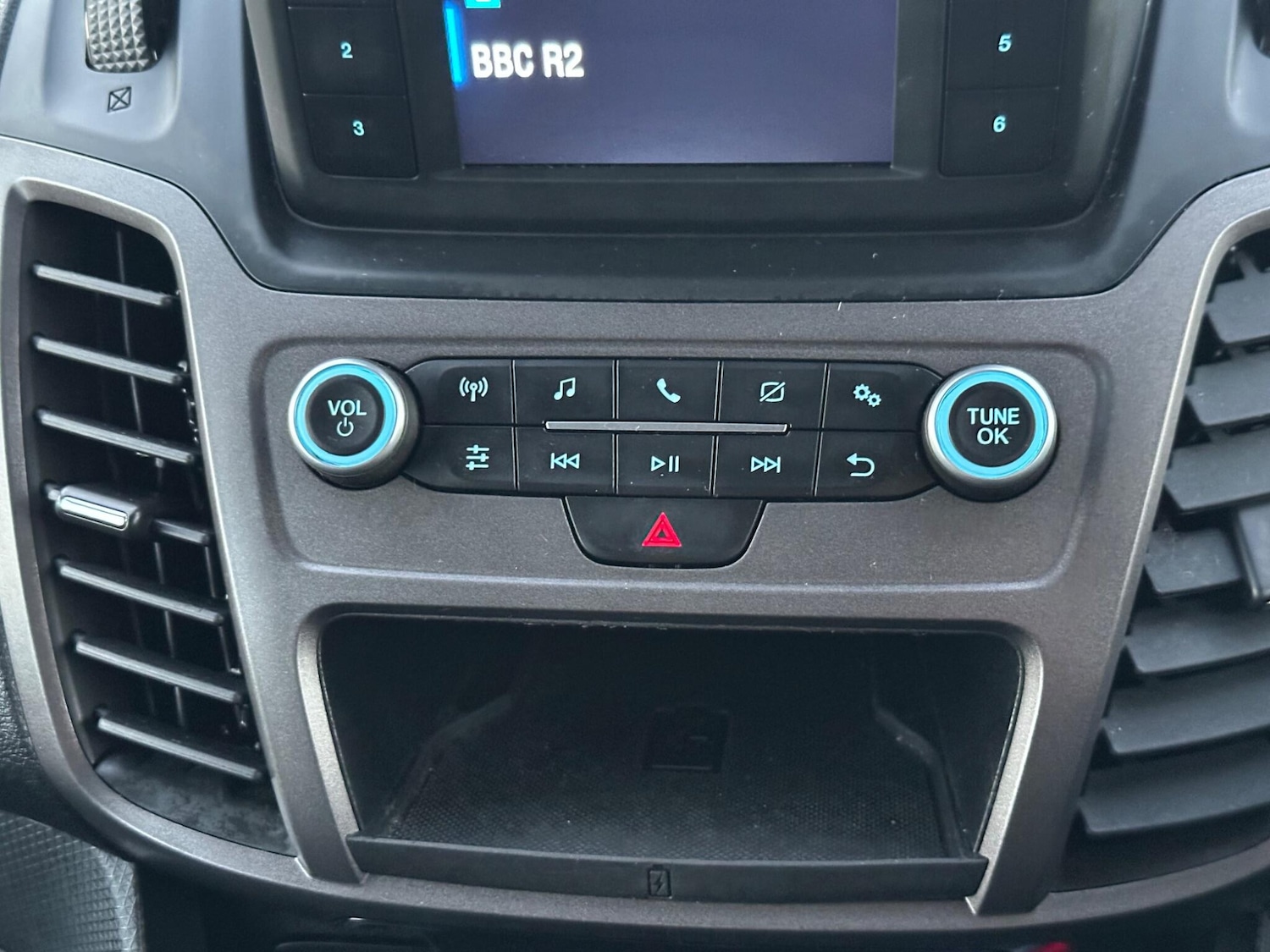 Used Ford Transit Connect 2020 for sale - 76994487: Photo 22