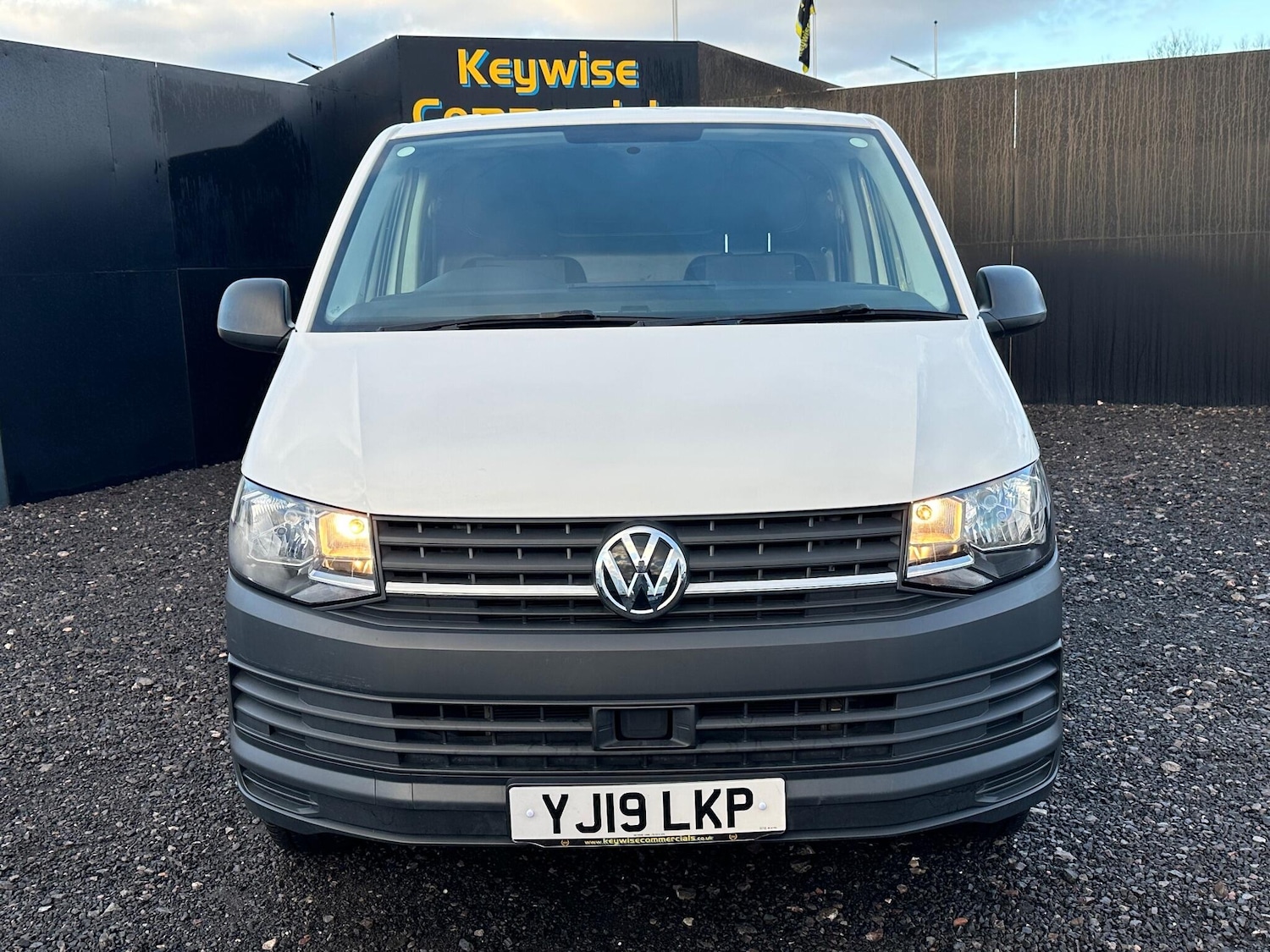 Used Volkswagen Transporter 2019 for sale - 77091099: Photo 12