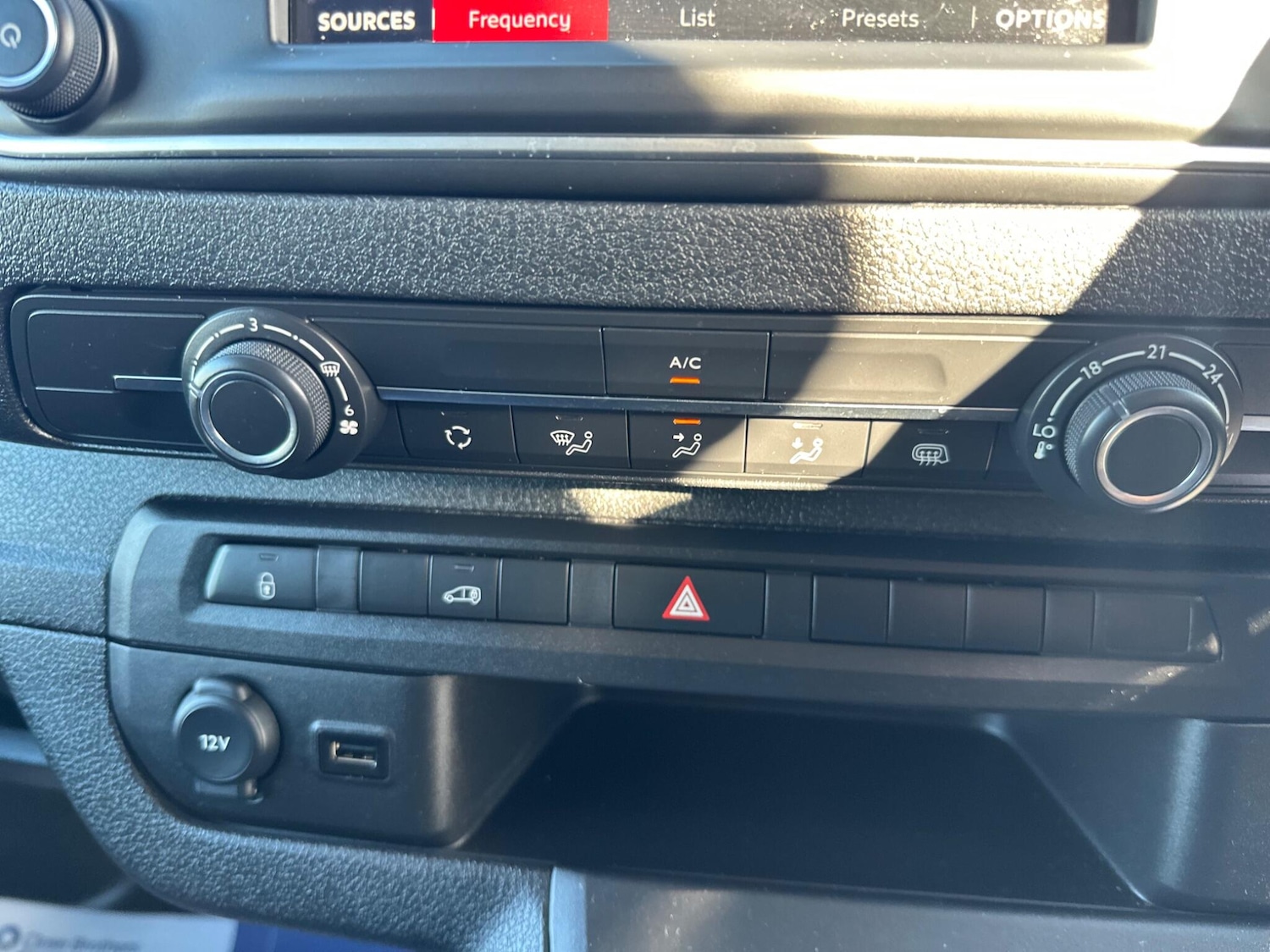 Used Citroen Dispatch 2023 for sale - 76992080: Photo 21