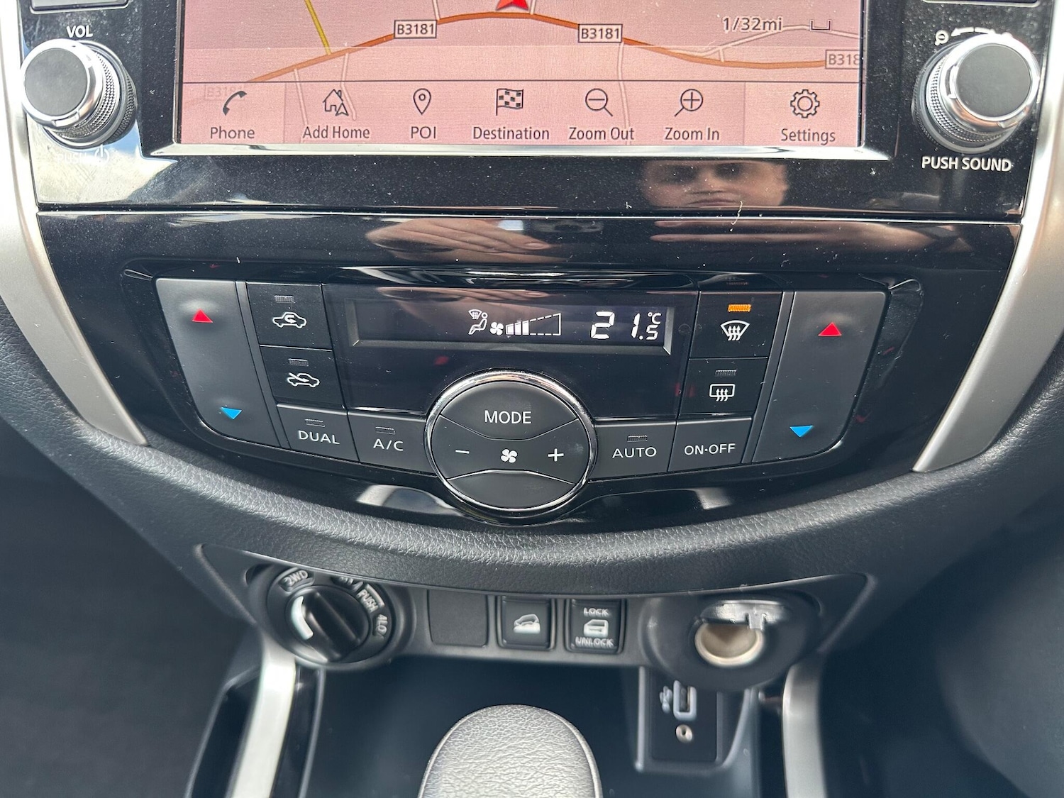 Used Nissan Navara 2020 for sale - 77724187: Photo 26