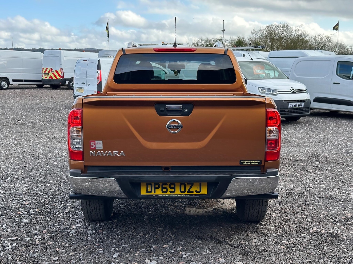 Used Nissan Navara 2020 for sale - 77724187: Photo 7