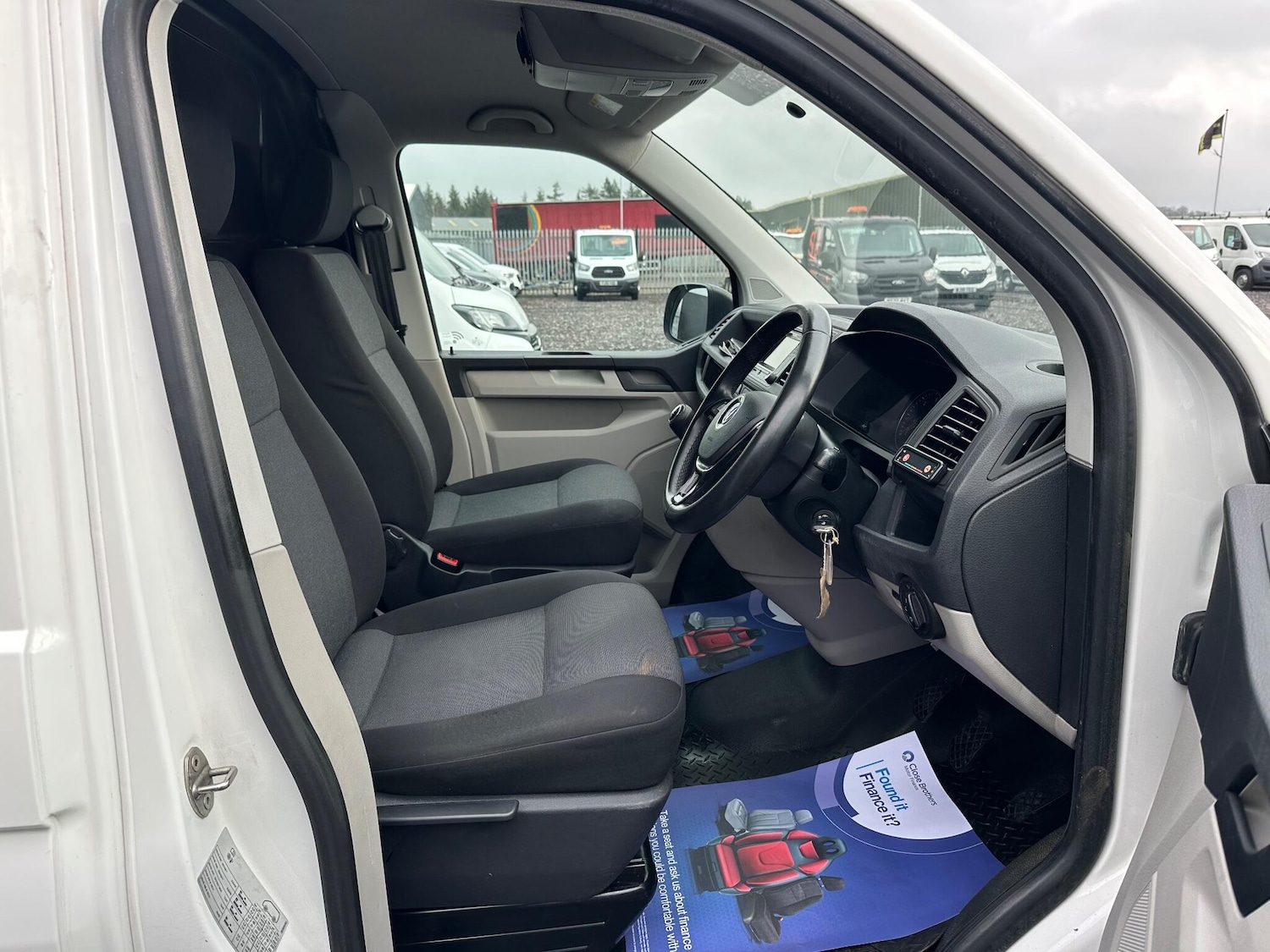 Used Volkswagen Transporter 2019 for sale - 77330819: Photo 13