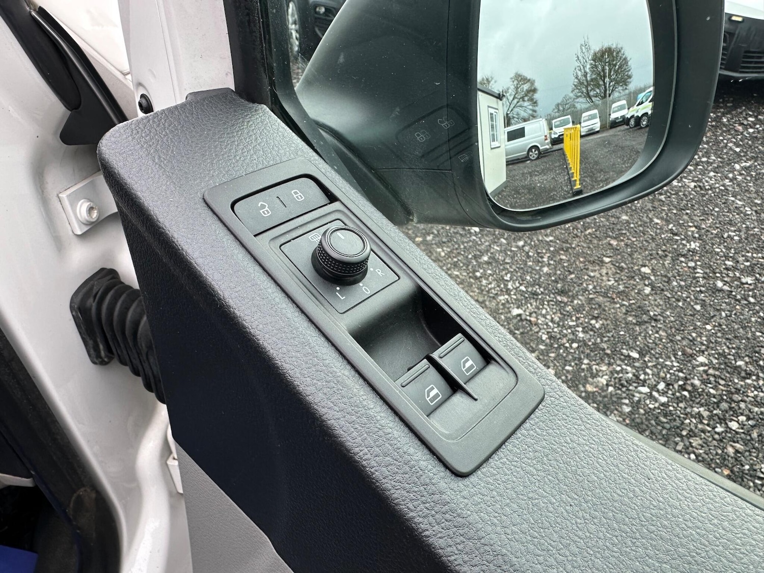 Used Volkswagen Transporter 2019 for sale - 77330819: Photo 29