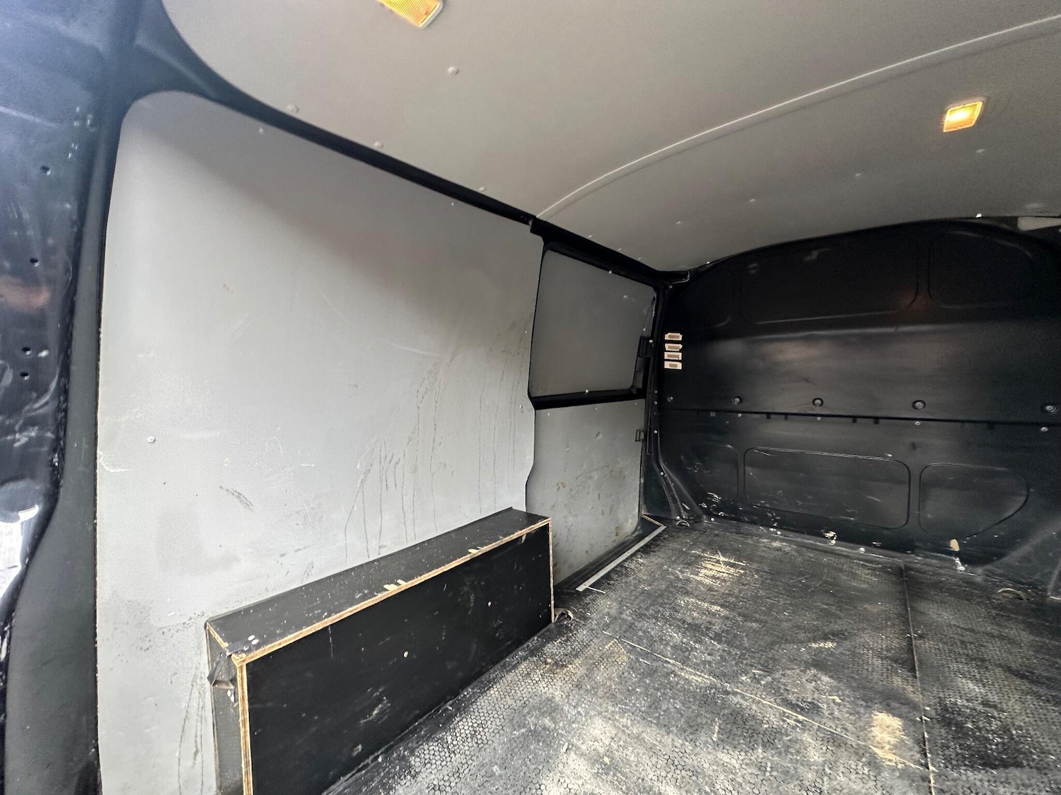 Used Volkswagen Transporter 2019 for sale - 77455181: Photo 15