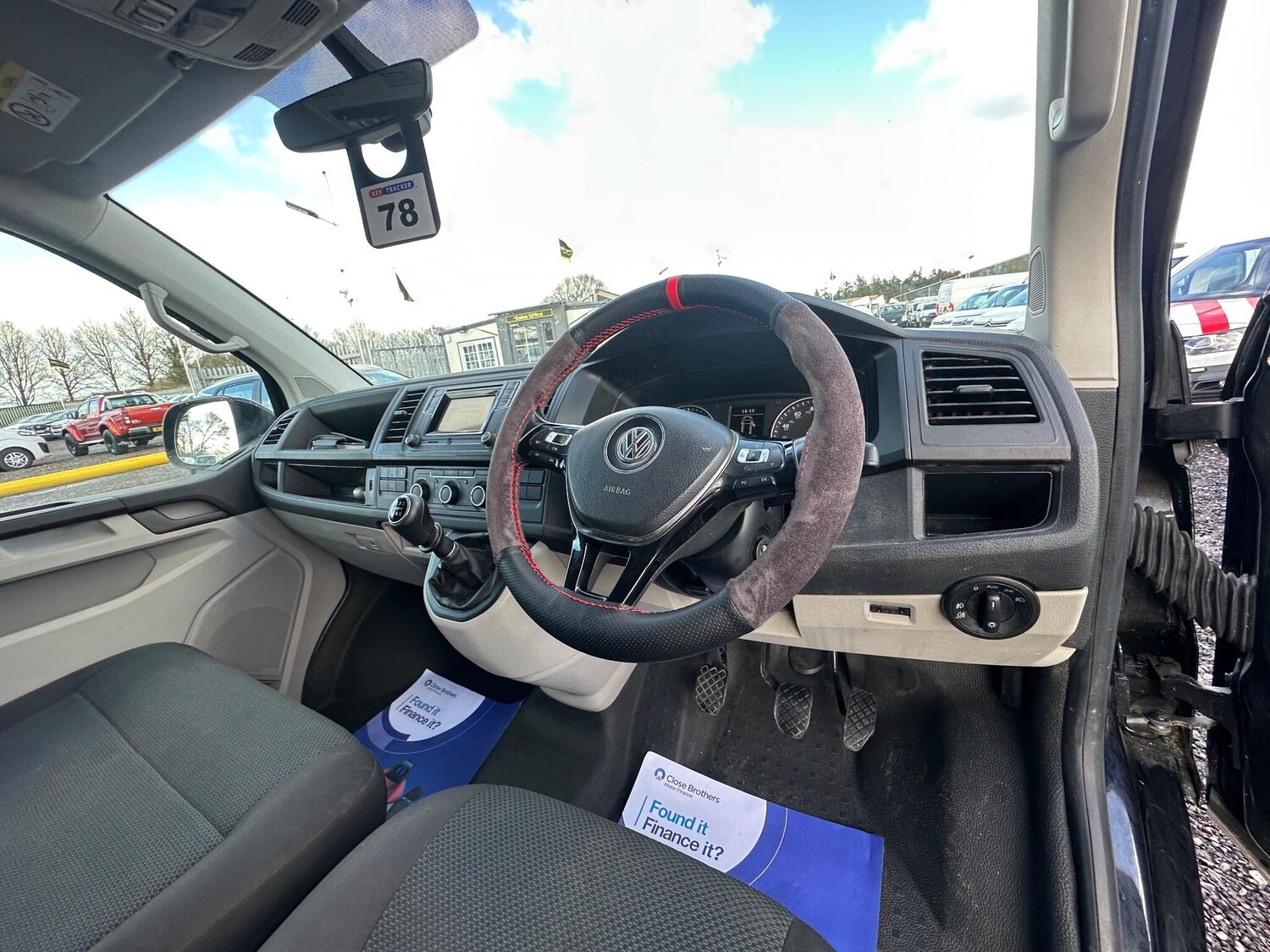 Used Volkswagen Transporter 2019 for sale - 77455181: Photo 19