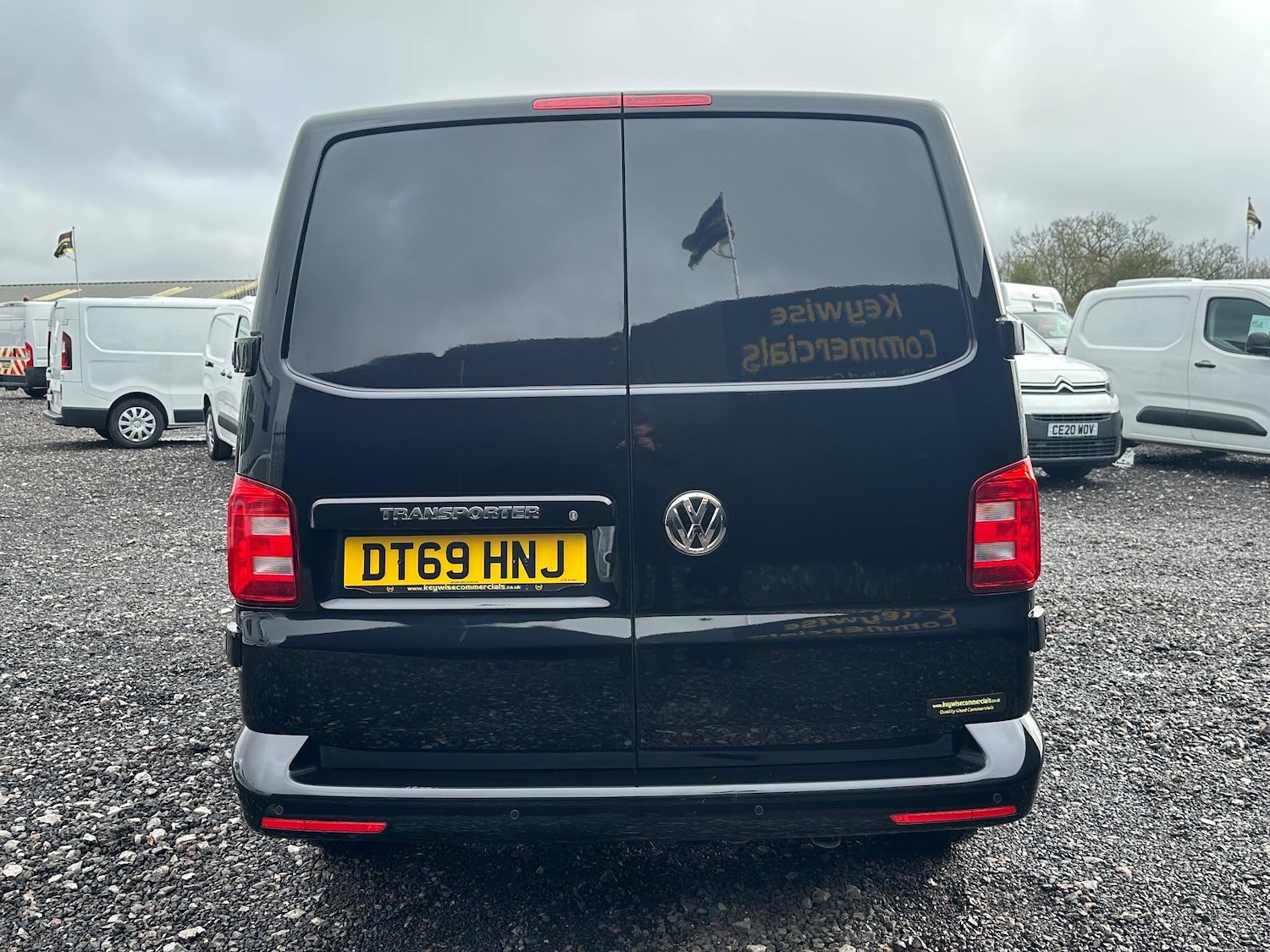 Used Volkswagen Transporter 2019 for sale - 77455181: Photo 8