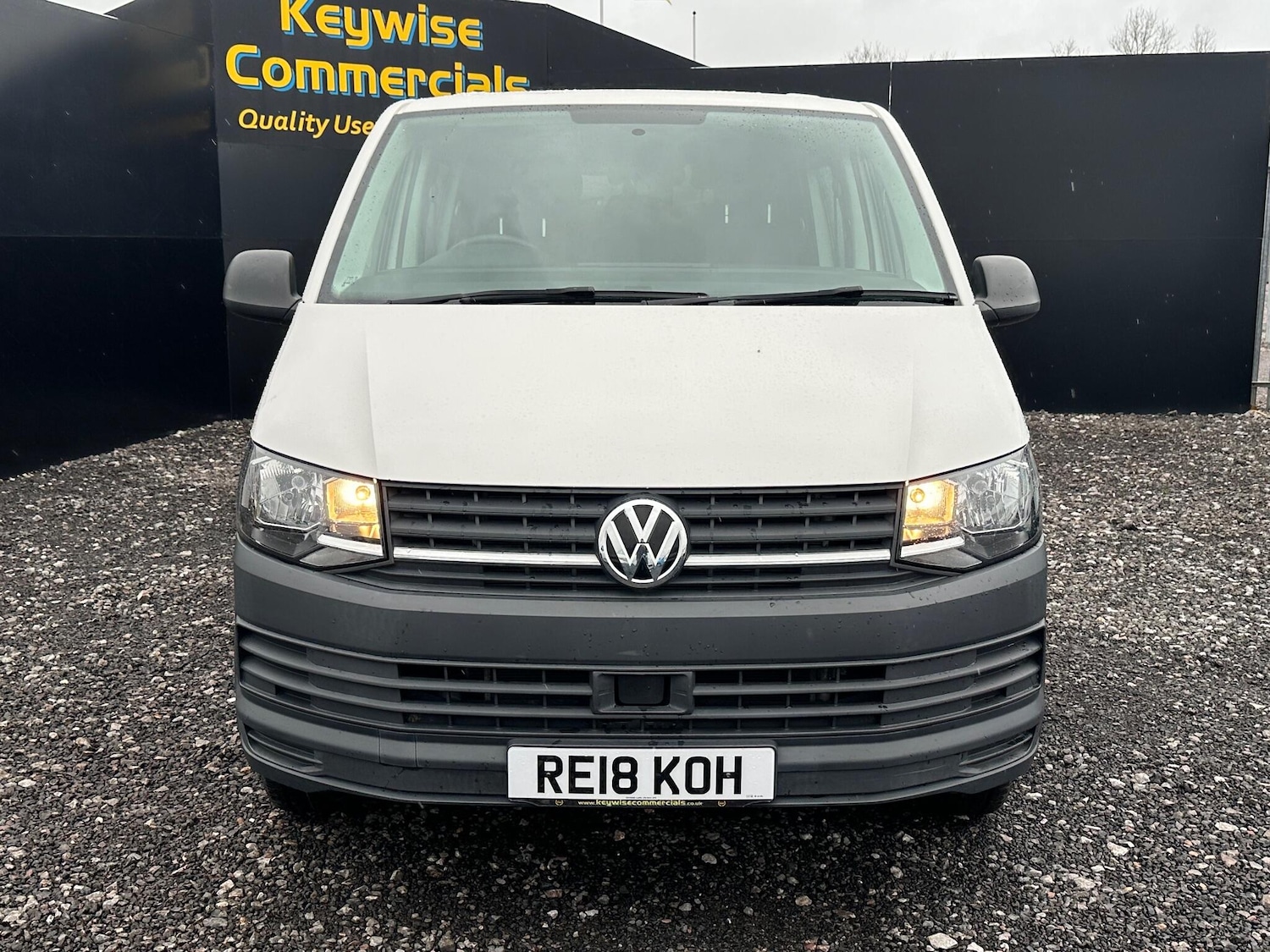 Used Volkswagen Transporter 2018 for sale - 77387327: Photo 12