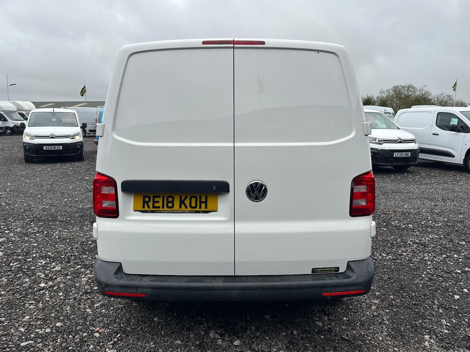 Used Volkswagen Transporter 2018 for sale - 77387327: Photo 8