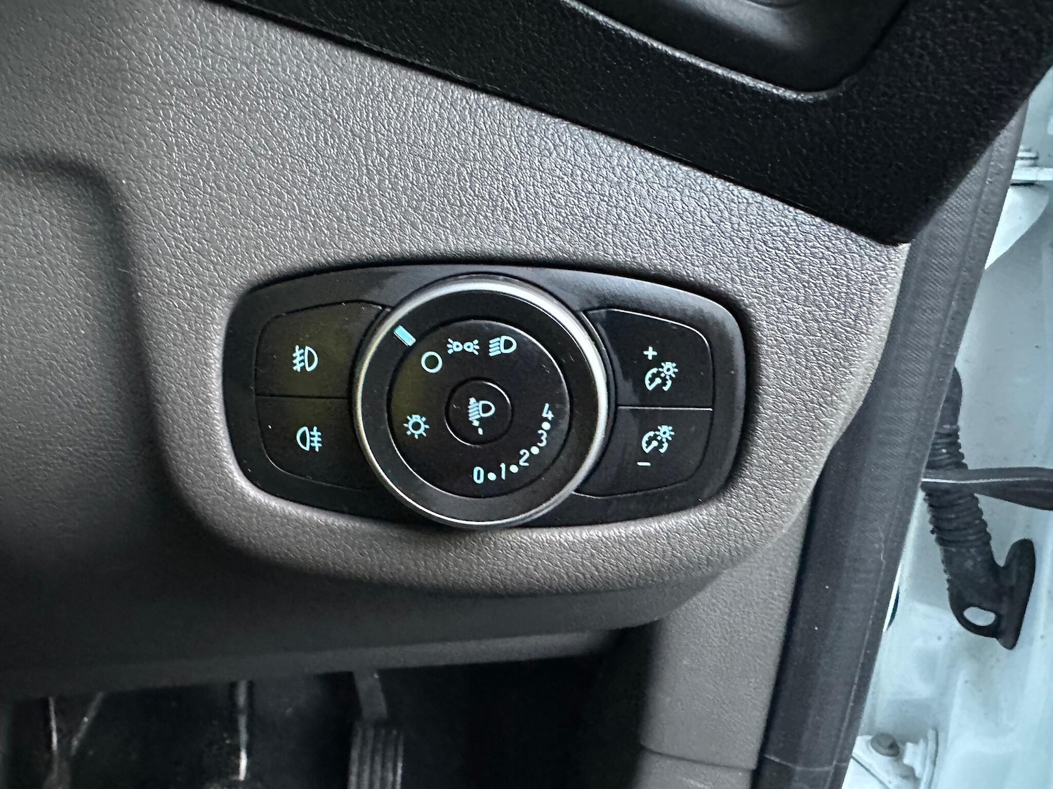 Used Ford Transit Connect 2020 for sale - 77174443: Photo 24