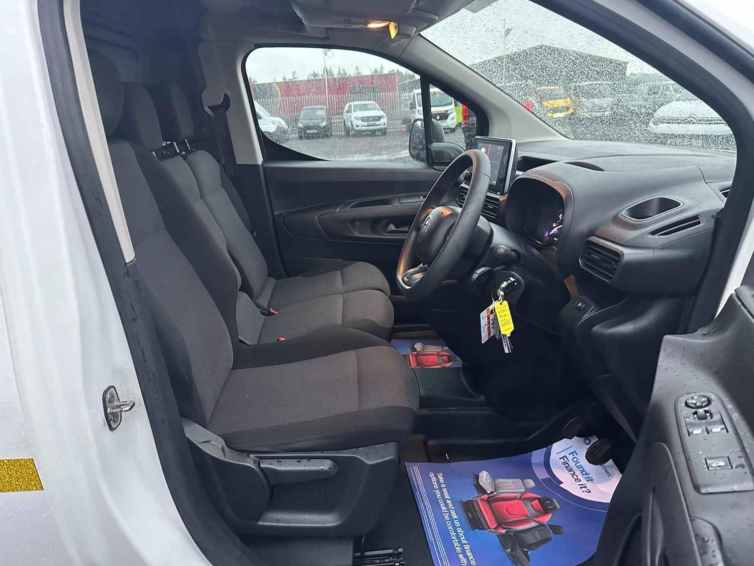 Used Citroen Berlingo 2020 for sale - 76952304: Photo 13