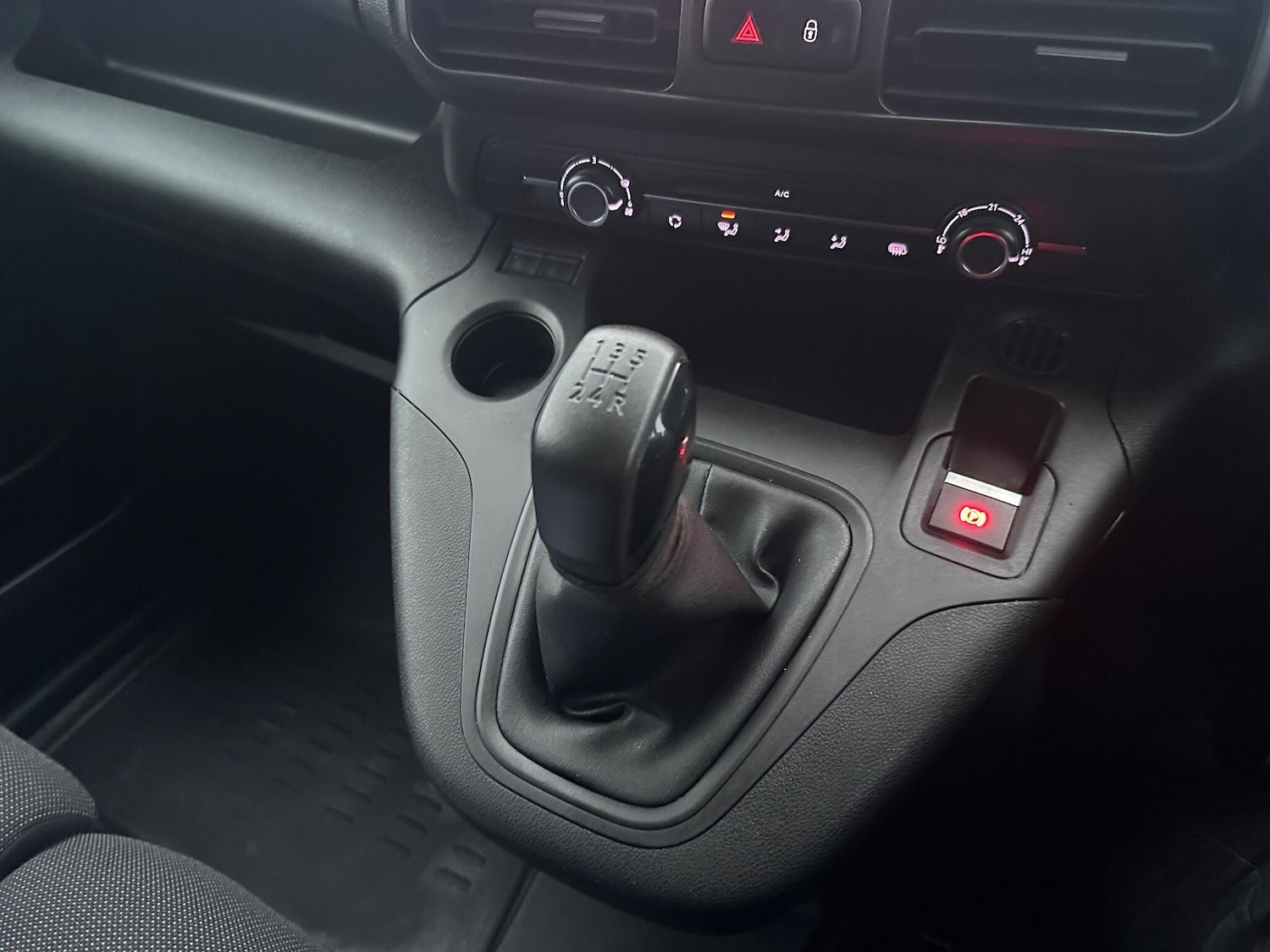 Used Citroen Berlingo 2020 for sale - 76952304: Photo 22