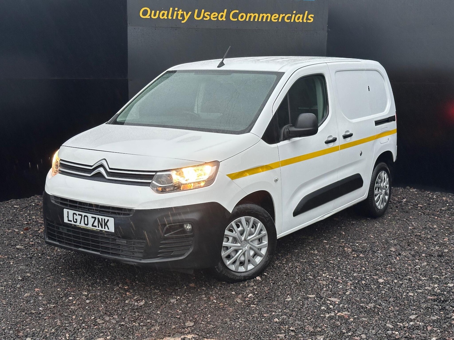 Used Citroen Berlingo 2020 for sale - 76952304: Photo 3