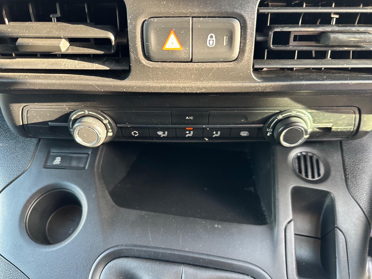 Used Vauxhall Combo 2020 for sale - 77163162: Photo 18