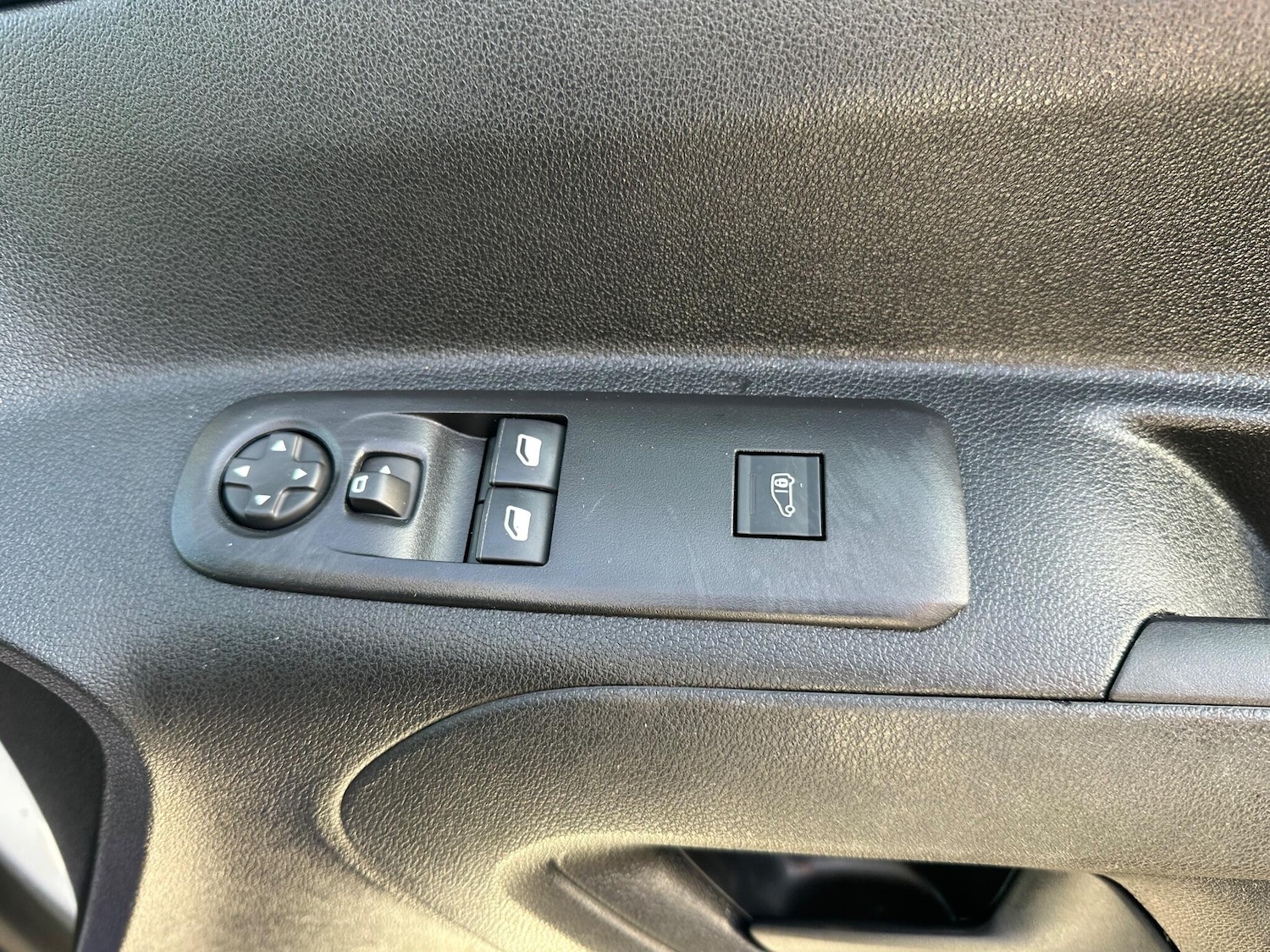 Used Vauxhall Combo 2020 for sale - 77163162: Photo 21