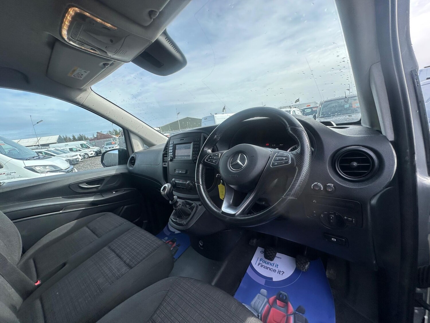 Used Mercedes-Benz Vito 2019 for sale - 77853885: Photo 11