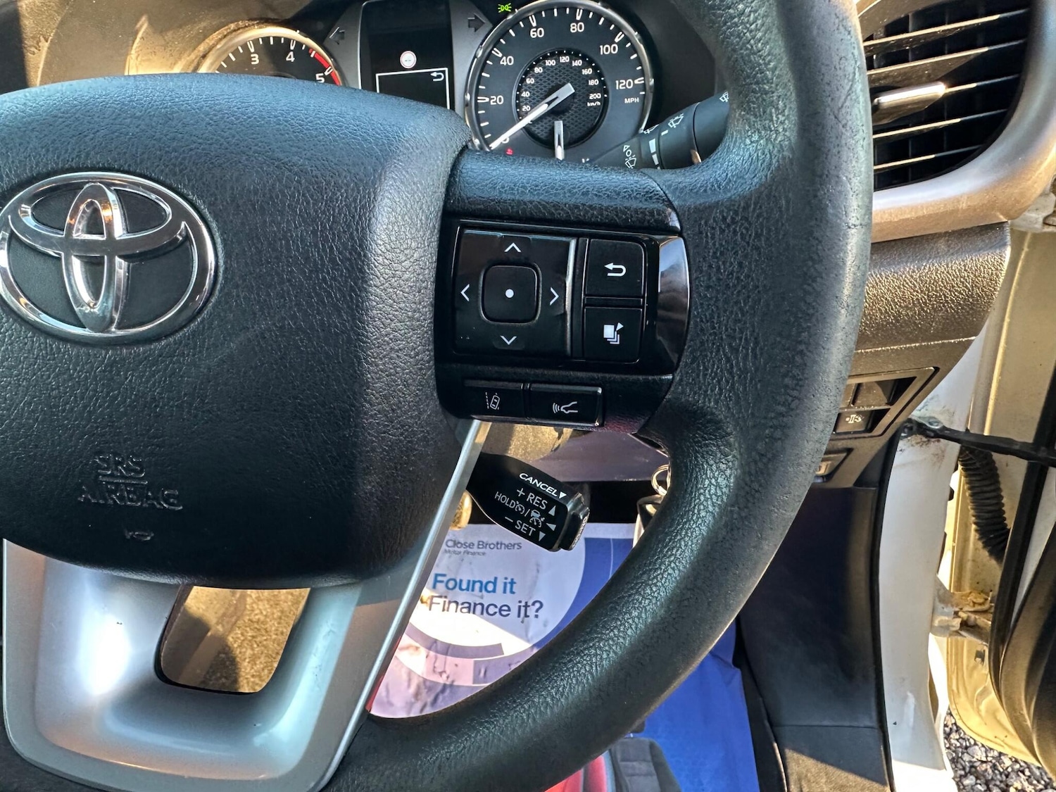 Used Toyota Hilux 2021 for sale - 76659159: Photo 28