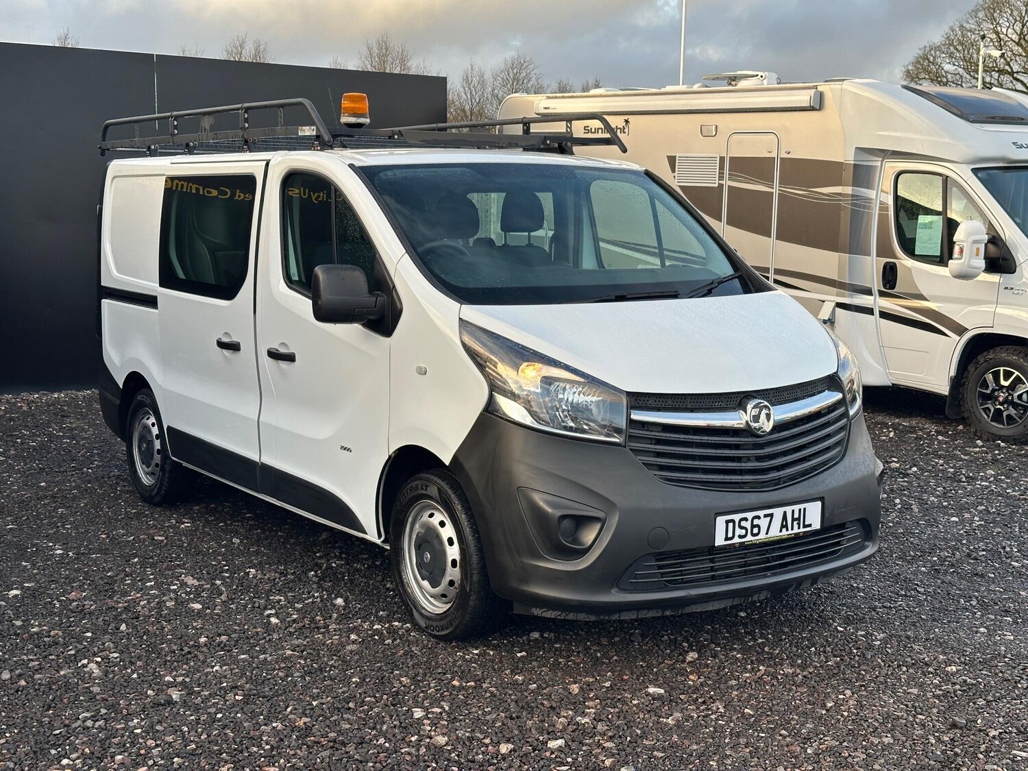 Used Vauxhall Vivaro 2017 for sale - 77538209: Photo 10