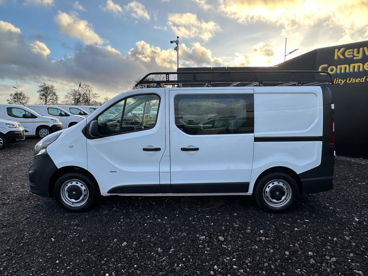 Used Vauxhall Vivaro 2017 for sale - 77538209: Photo 5