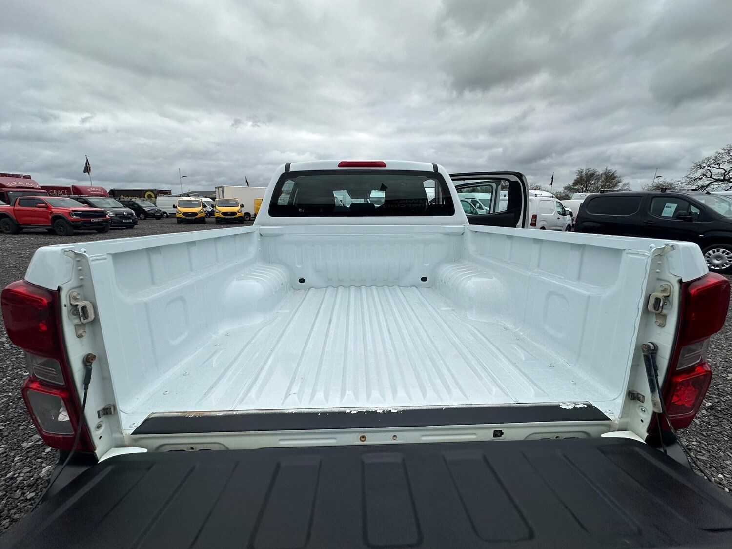 Used Isuzu D-Max 2022 for sale - 78100834: Photo 17