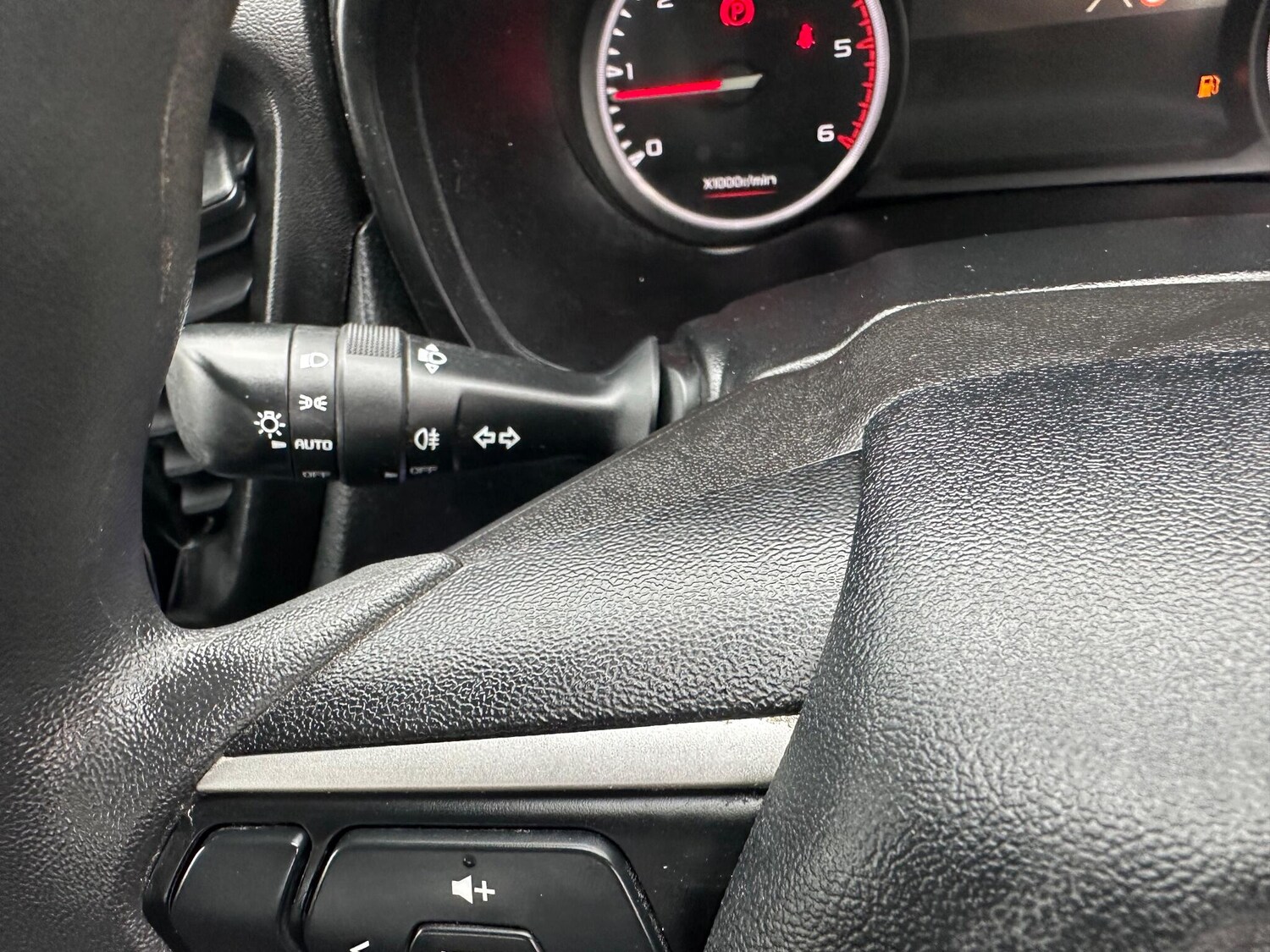 Used Isuzu D-Max 2022 for sale - 78100834: Photo 27