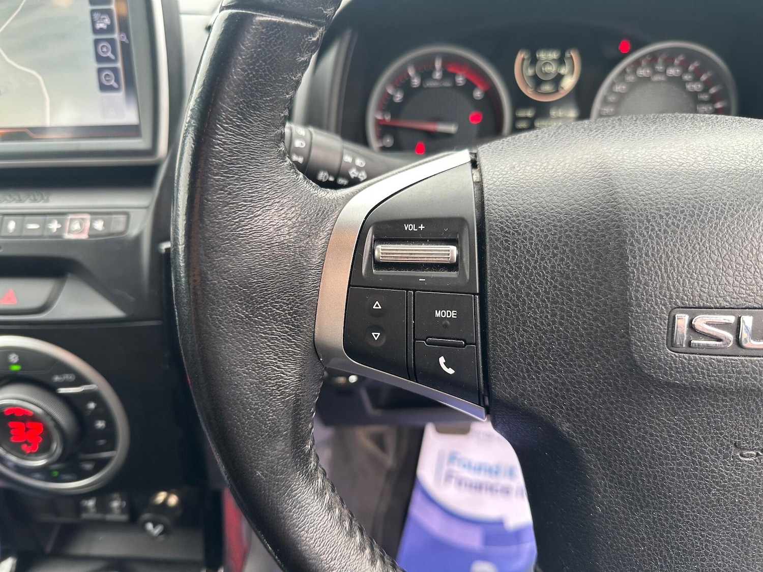 Used Isuzu D-Max 2018 for sale - 78101325: Photo 31